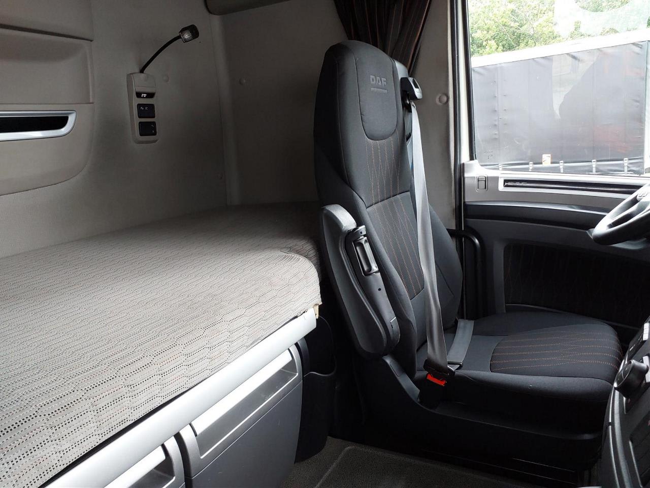 DAF XF 480 FT 4X2 null