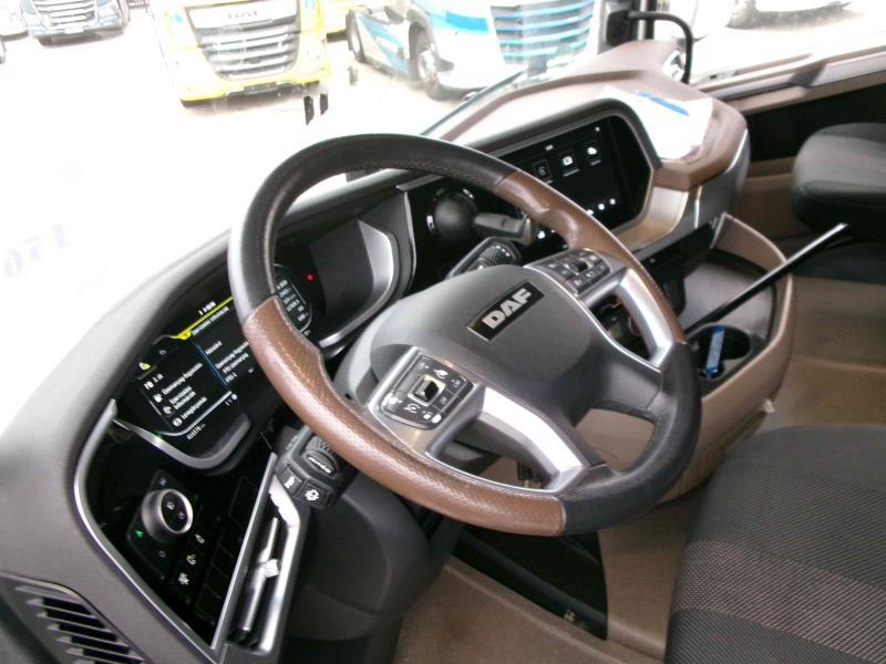 DAF XG+ 530 FT 4X2 LOW DECK null