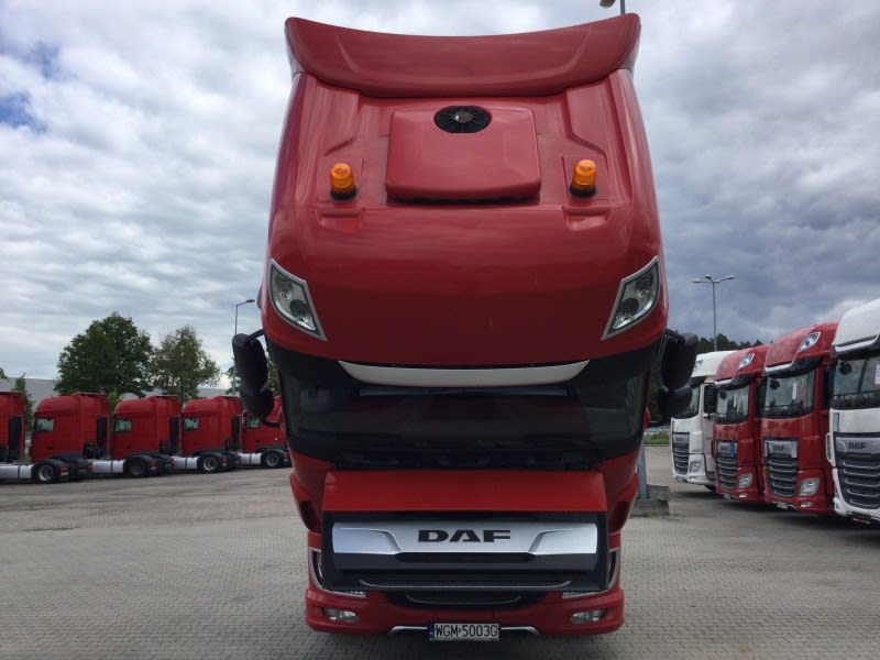 DAF XF 480 FT 4X2 LOW DECK null