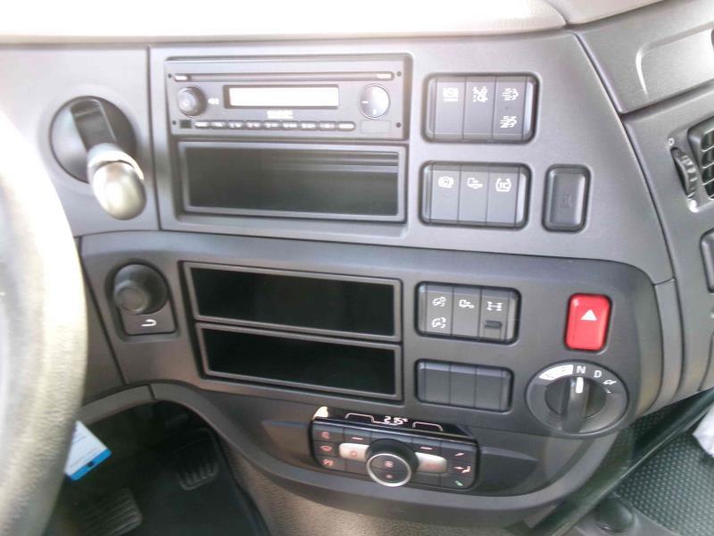 DAF XF 480 FT 4X2 LOW DECK null