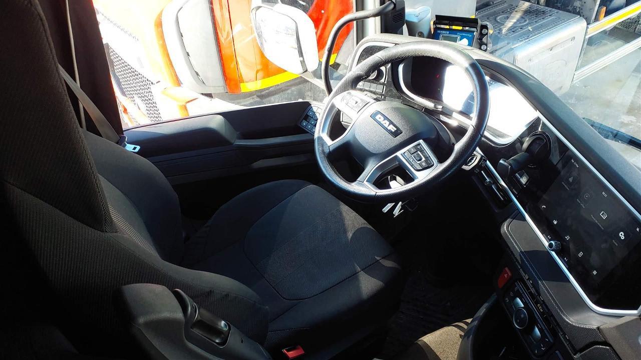 DAF XD 450 FT 4X2 null