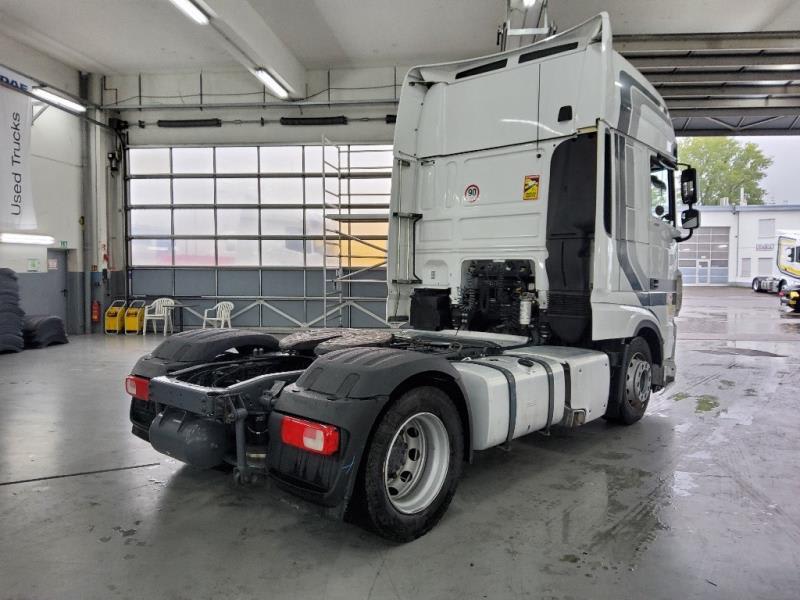 DAF XF 480 FT 4X2 LOW DECK null