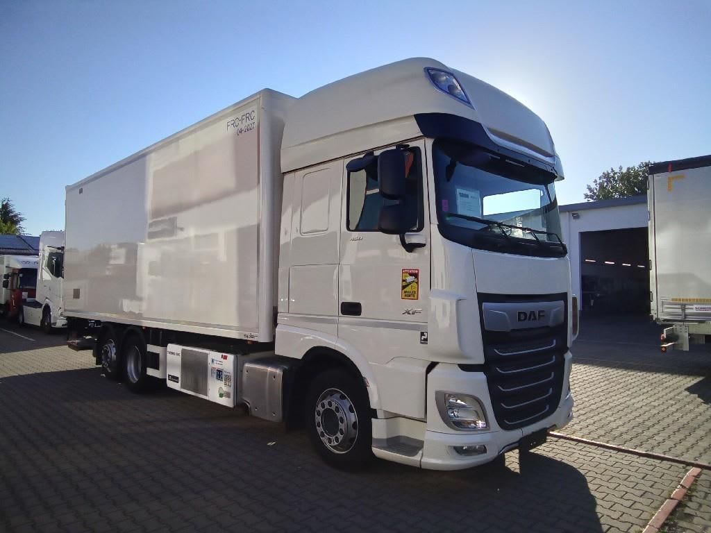 DAF XF 450 FAR 6X2 R null