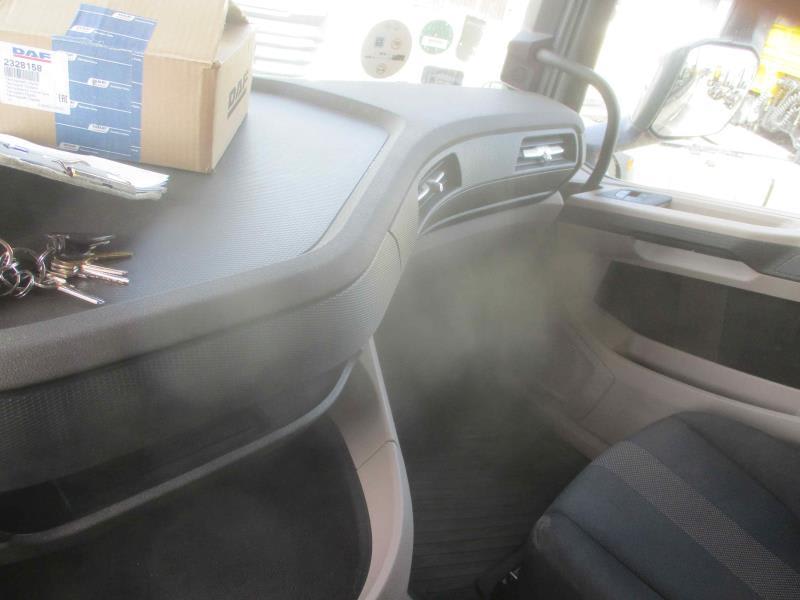 DAF XG 480 FT 4X2 LOW DECK null