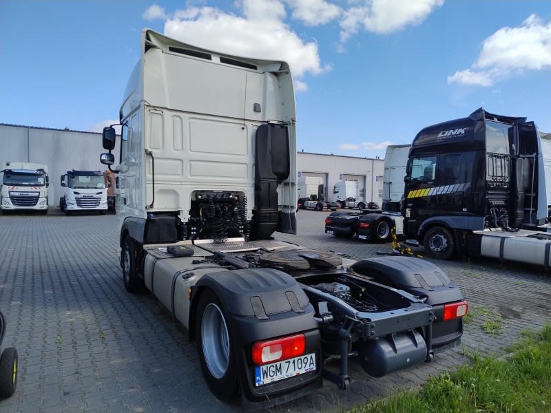DAF XF 480 FT 4X2 LOW DECK null