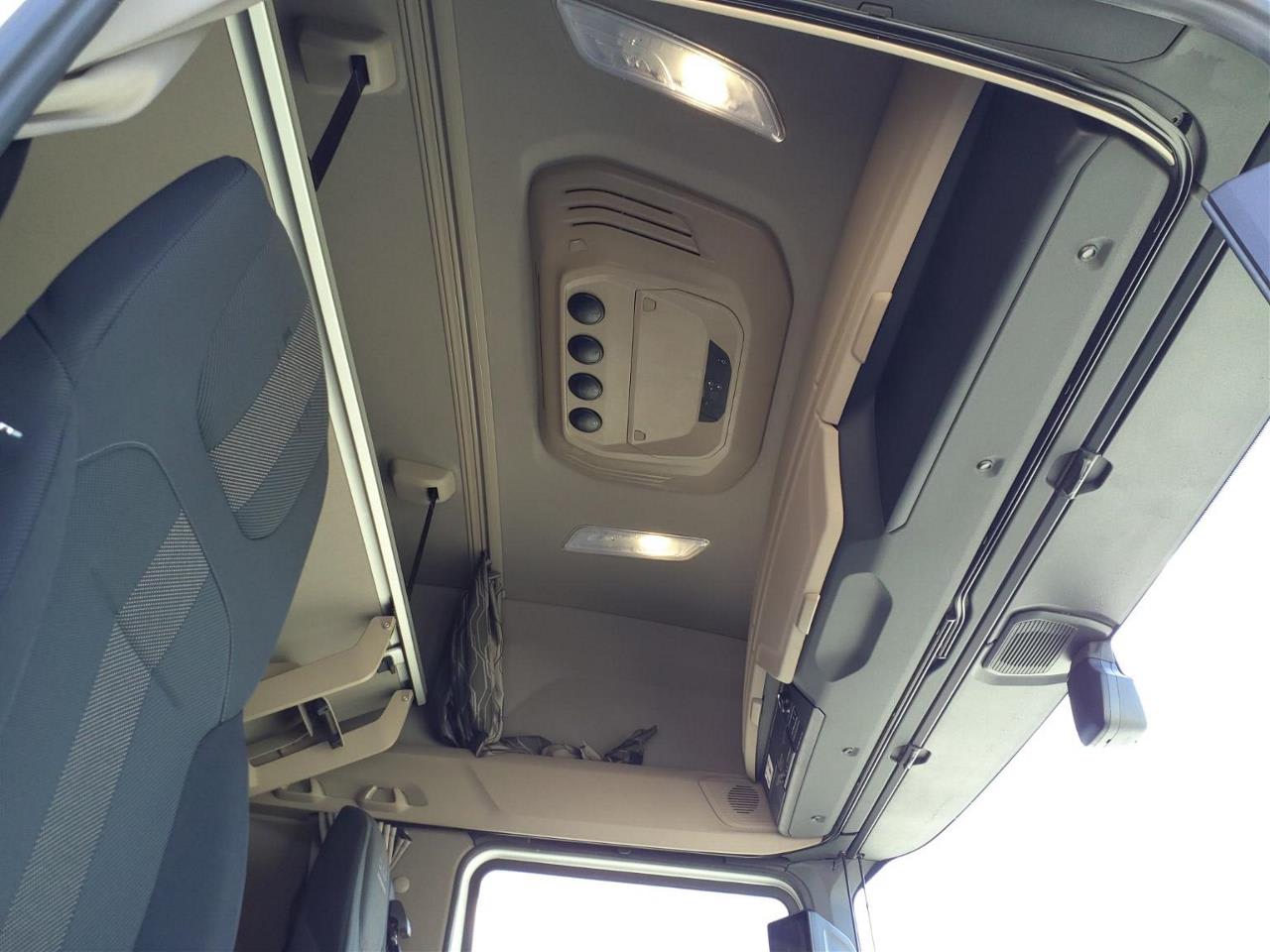 DAF XFn 480 FT 4X2 null