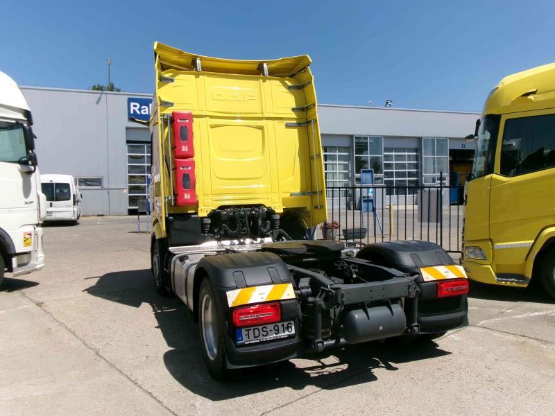 DAF XFn 480 FT 4X2 LOW DECK null