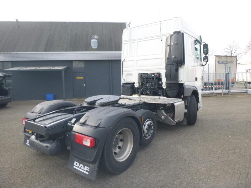 DAF XF 480 FTP 6X2 P null