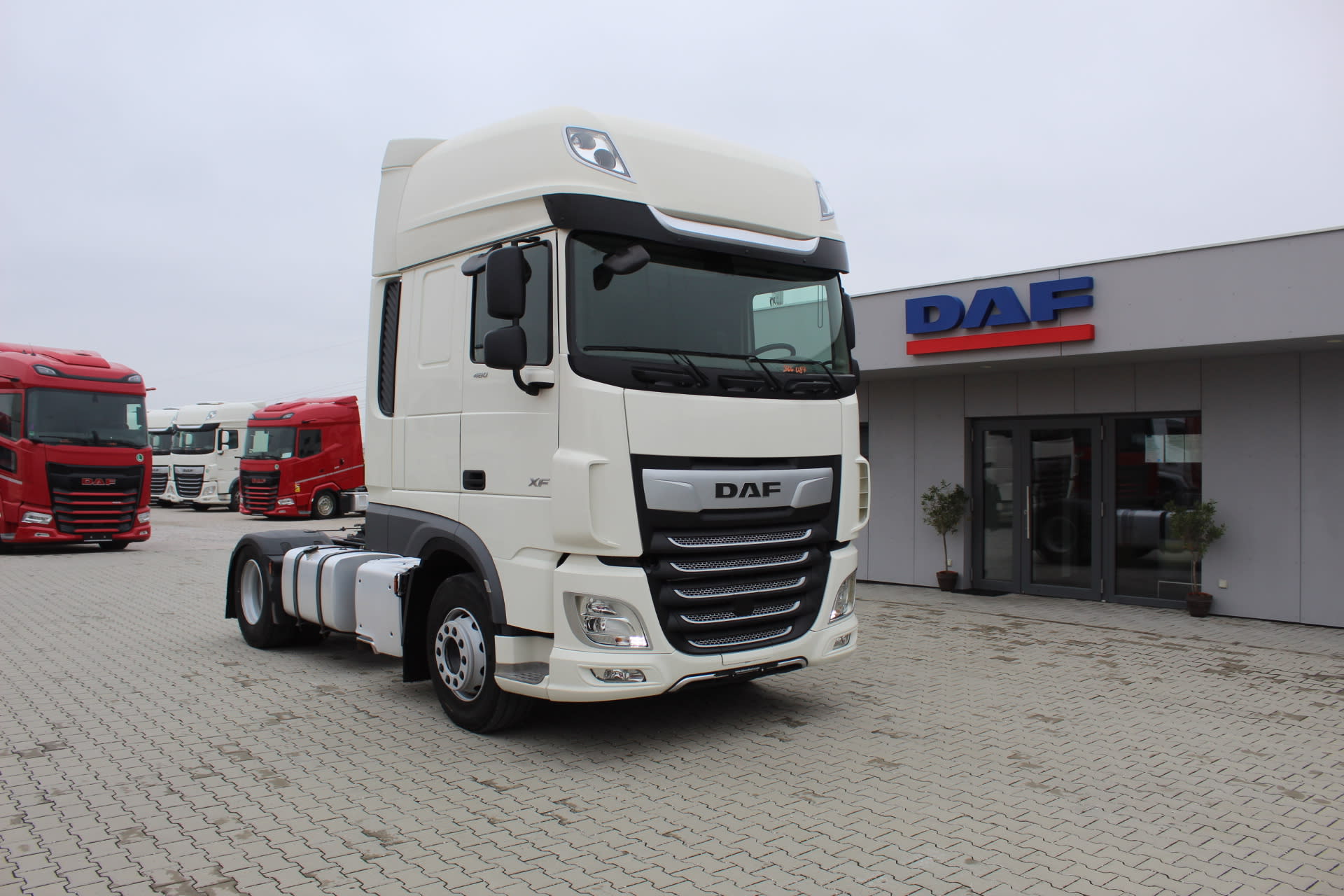DAF XF 480 FT 4X2 Фотографии скоро появятся