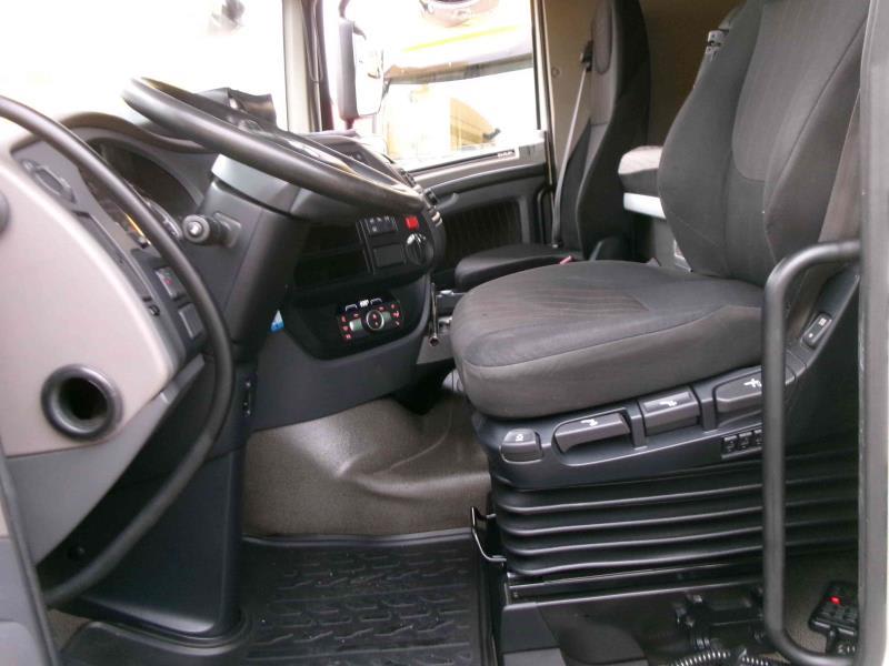 DAF XF 480 FT 4X2 LOW DECK null