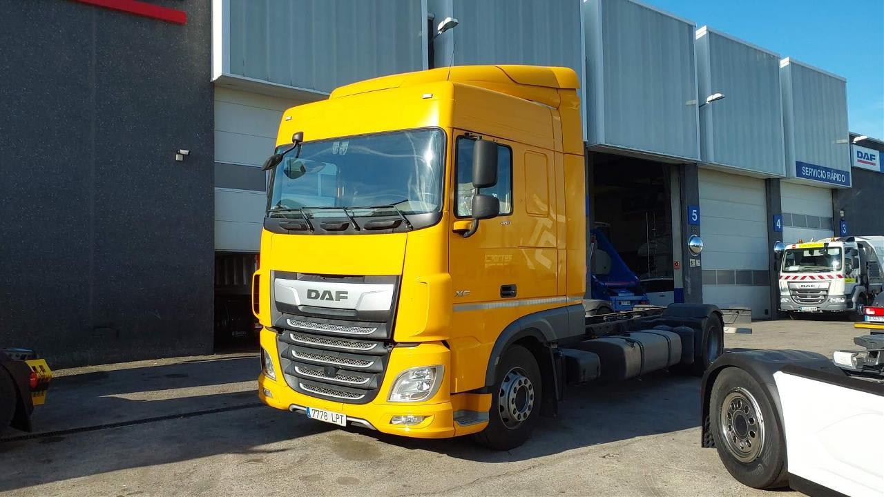 DAF XF 480 FA 4X2 LOW DECK Photos coming soon