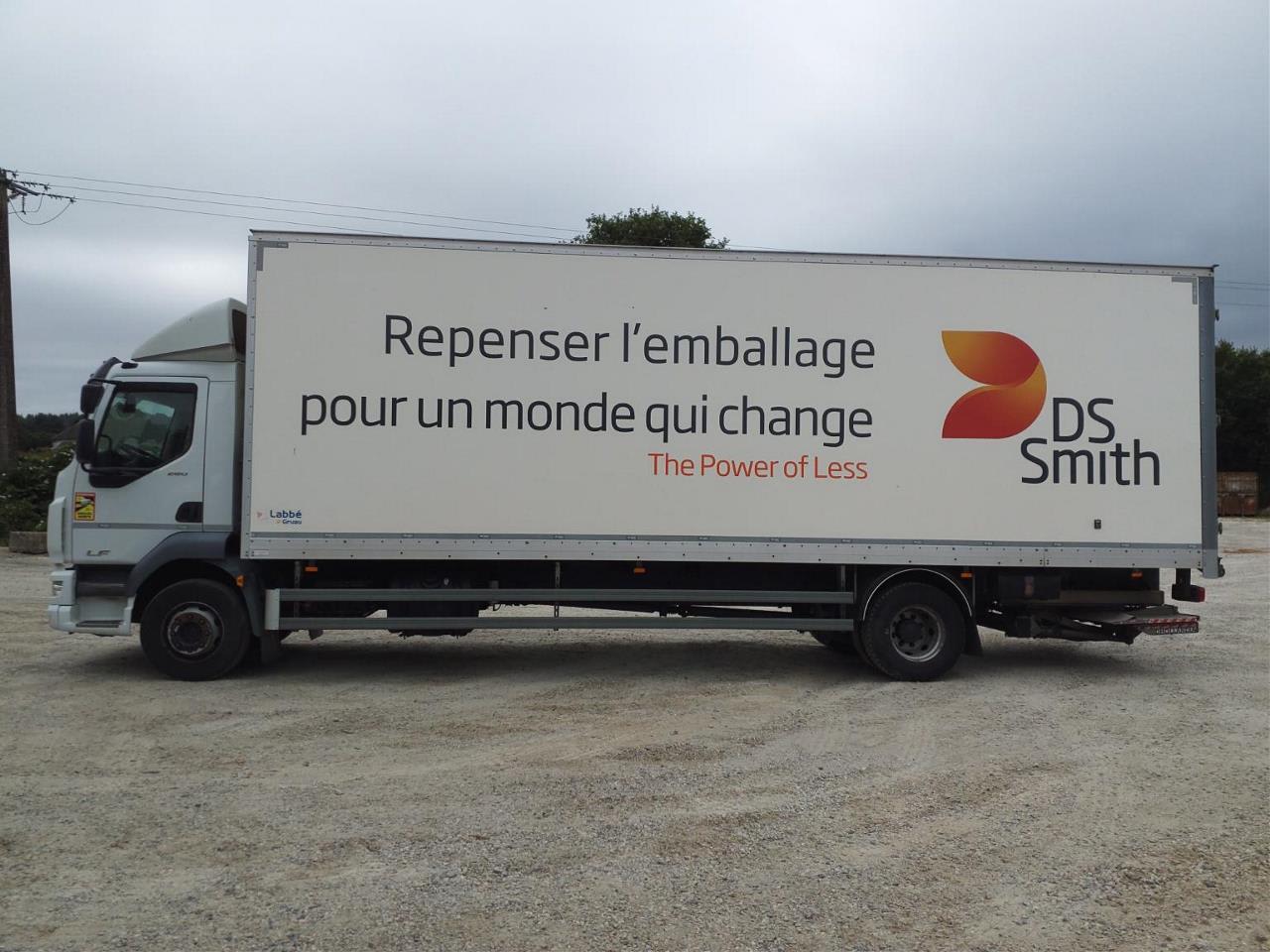 DAF LF 260 FA 4X2 null