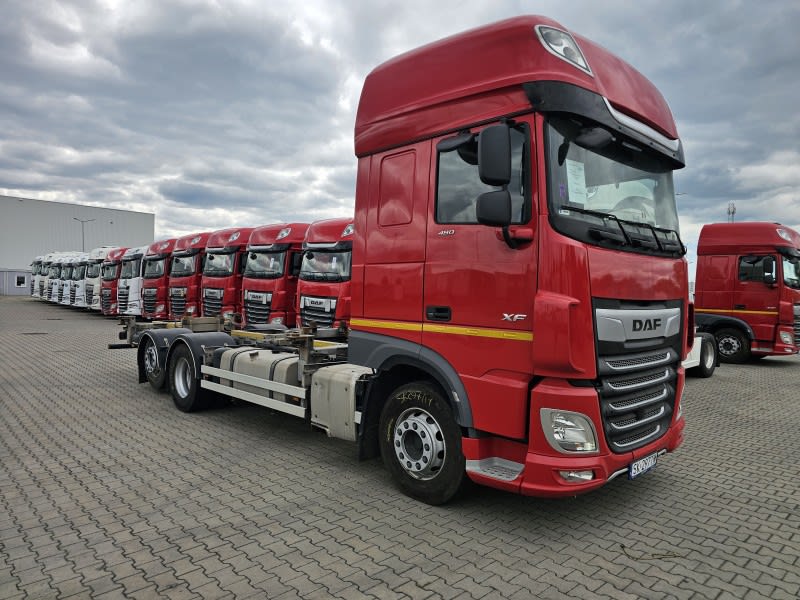 DAF XF 480 FAR 6X2 R null