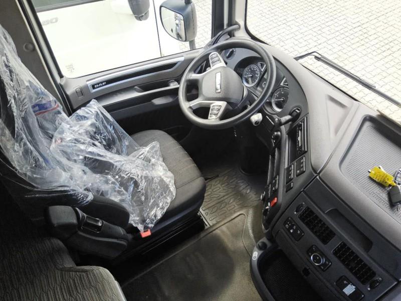 DAF XF 480 FAR 6X2 R null