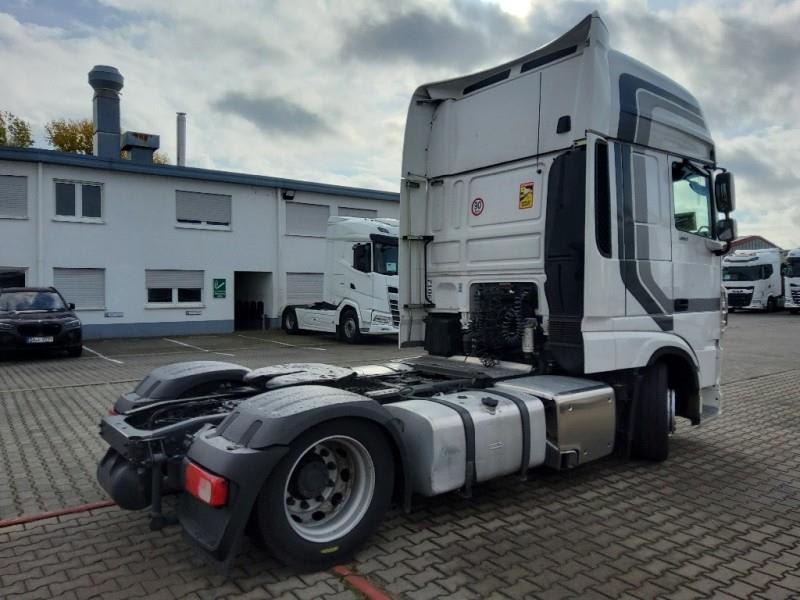 DAF XF 480 FT 4X2 LOW DECK null