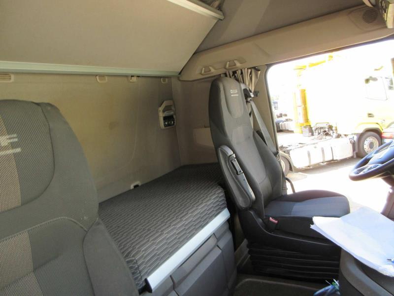 DAF XFn 480 FT 4X2 LOW DECK null