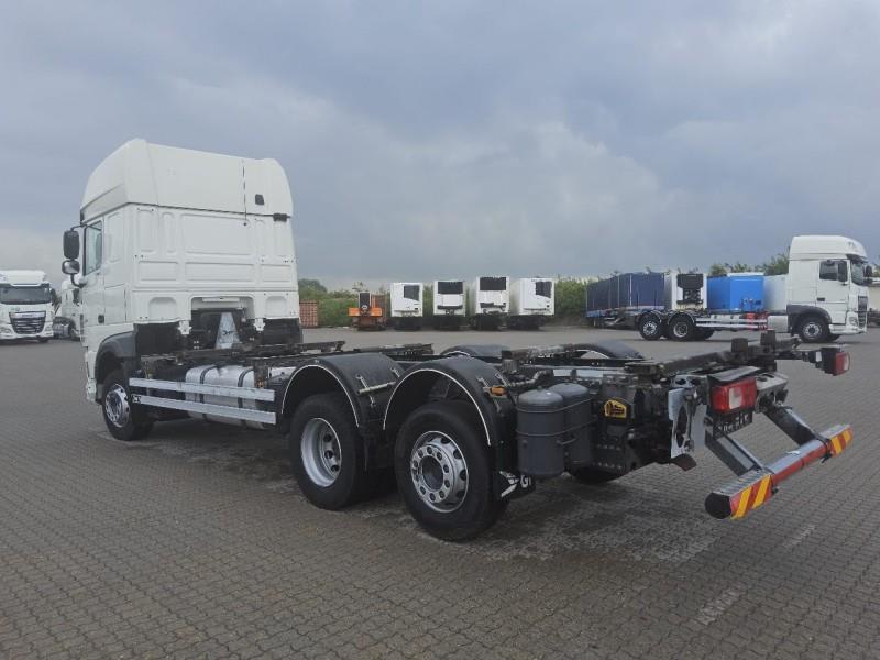 DAF XF 480 FAR 6X2 R null