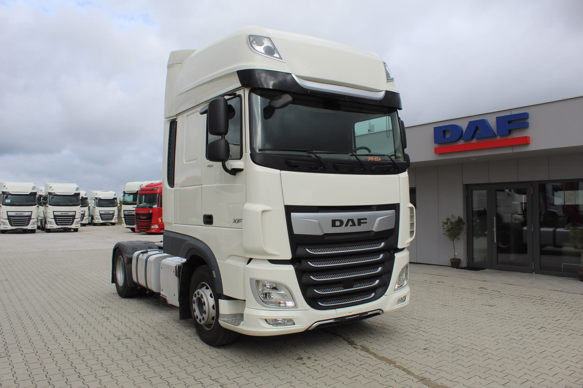DAF XF 480 FT 4X2 Фотографии скоро появятся
