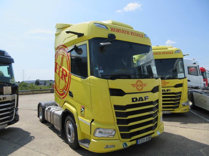 DAF XFn 480 FT 4X2 LOW DECK null