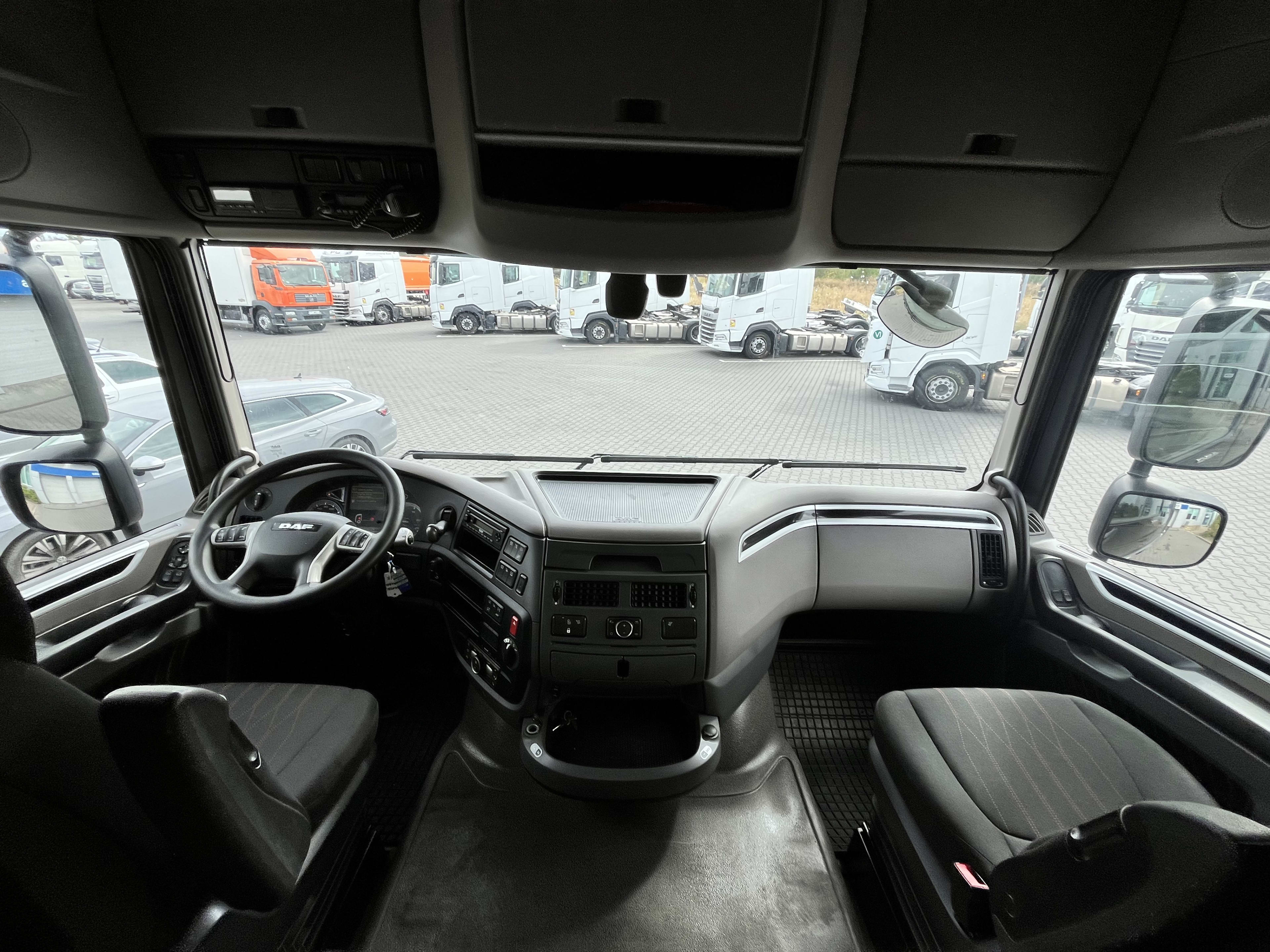 DAF XF 480 FT 4X2 LOW DECK null