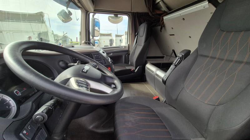 DAF XF 480 FT 4X2 LOW DECK null