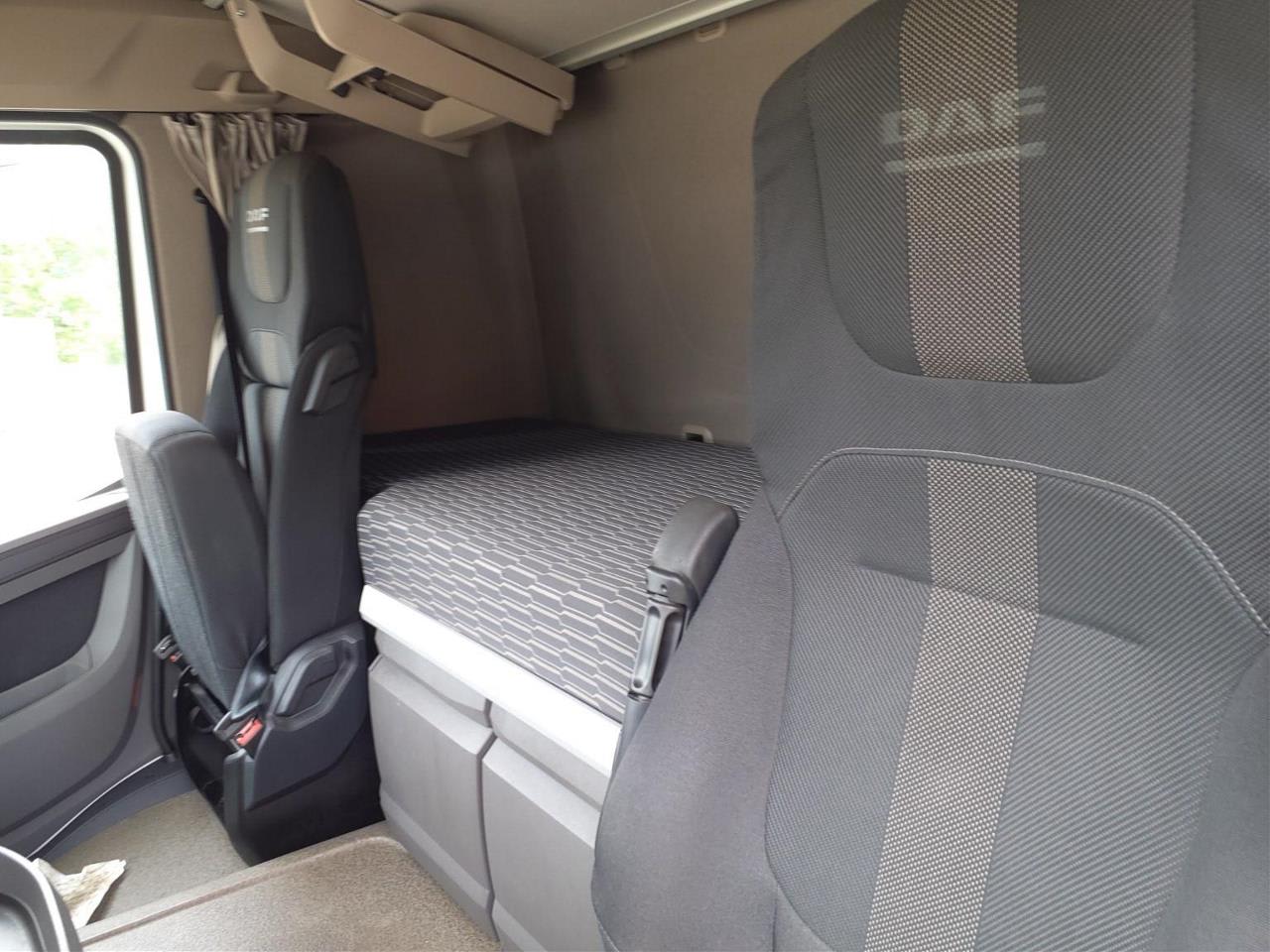 DAF XFn 480 FT 4X2 null
