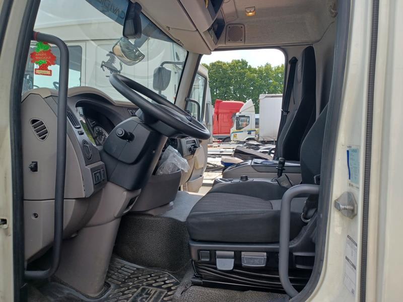 DAF LF 260 FA 4X2 null