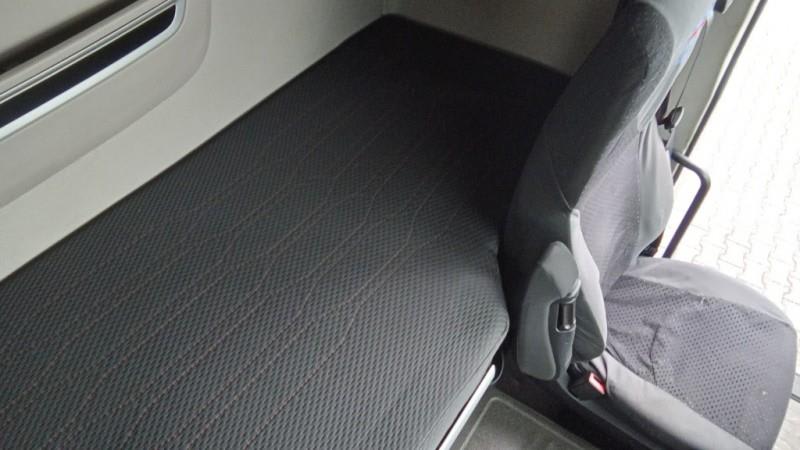 DAF XF 480 FT 4X2 LOW DECK null