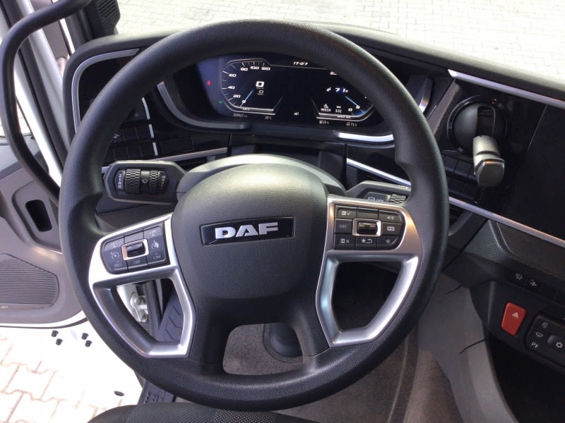 DAF XFn 480 FT 4X2 null