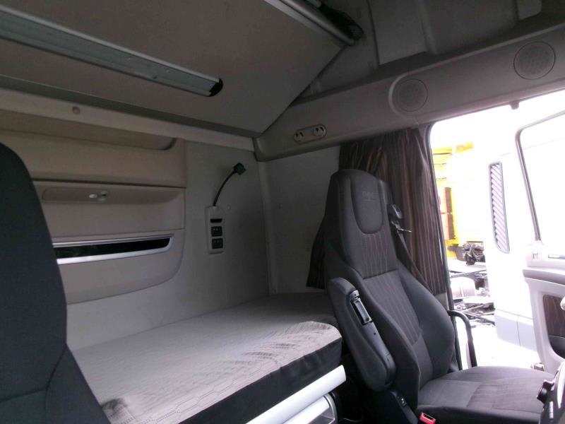 DAF XF 480 FT 4X2 LOW DECK null