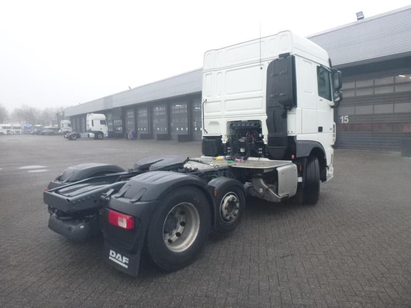 DAF XF 480 FTP 6X2 P null