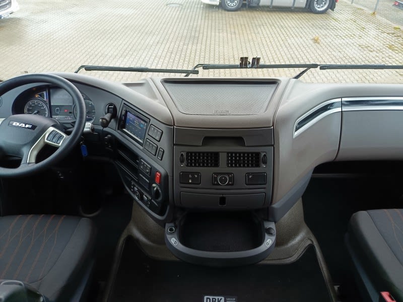 DAF XF 480 FT 4X2 LOW DECK null