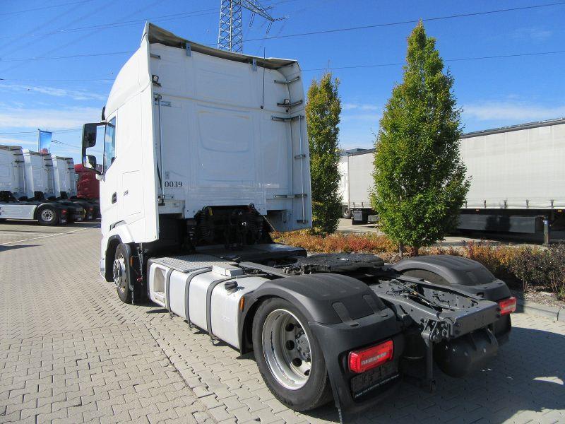 DAF XG 480 FT 4X2 LOW DECK null
