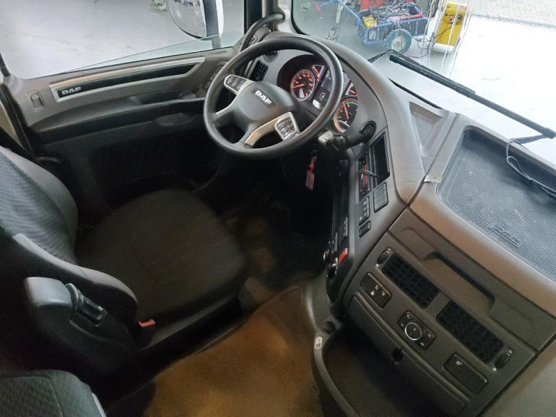 DAF XF 480 FT 4X2 LOW DECK null