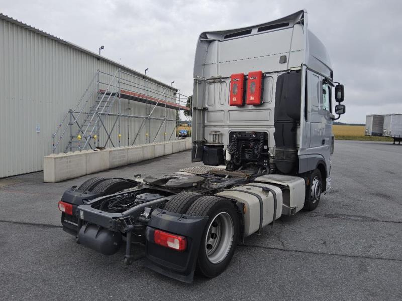 DAF XF 480 FT 4X2 LOW DECK null