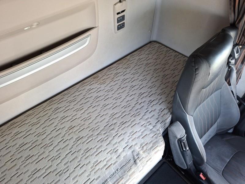 DAF XF 480 FAN 6X2 N null