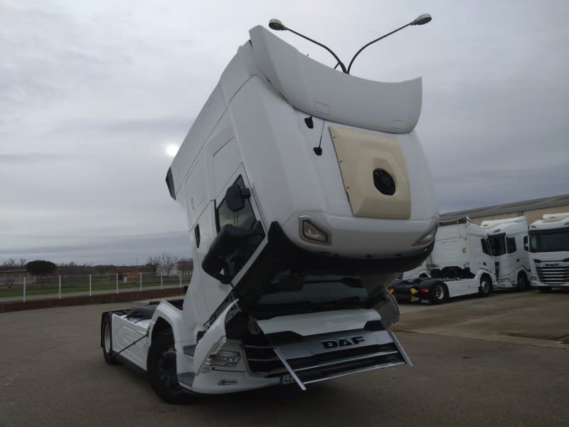 DAF XFn 480 FT 4X2 null