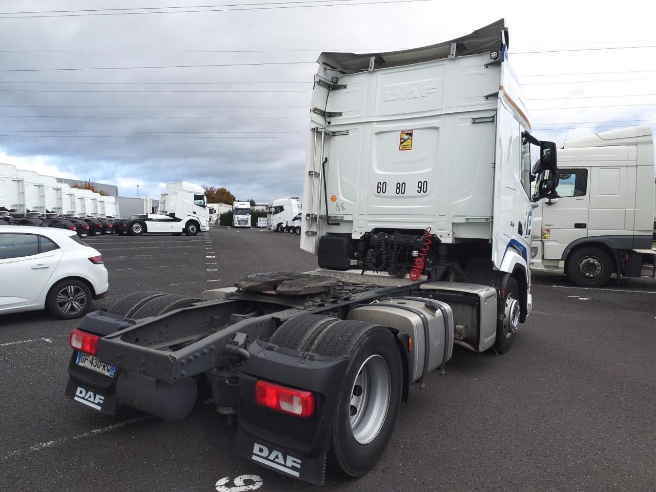 DAF XFn 530 FT 4X2 null