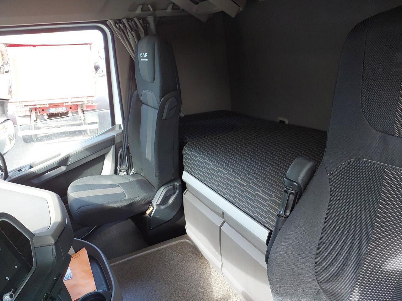 DAF XFn 480 FT 4X2 null