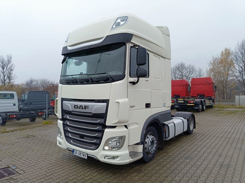DAF XF 480 FT 4X2 LOW DECK Fotos próximamente