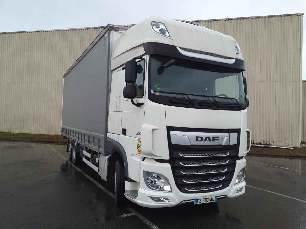DAF XF 530 FAR 6X2 R null
