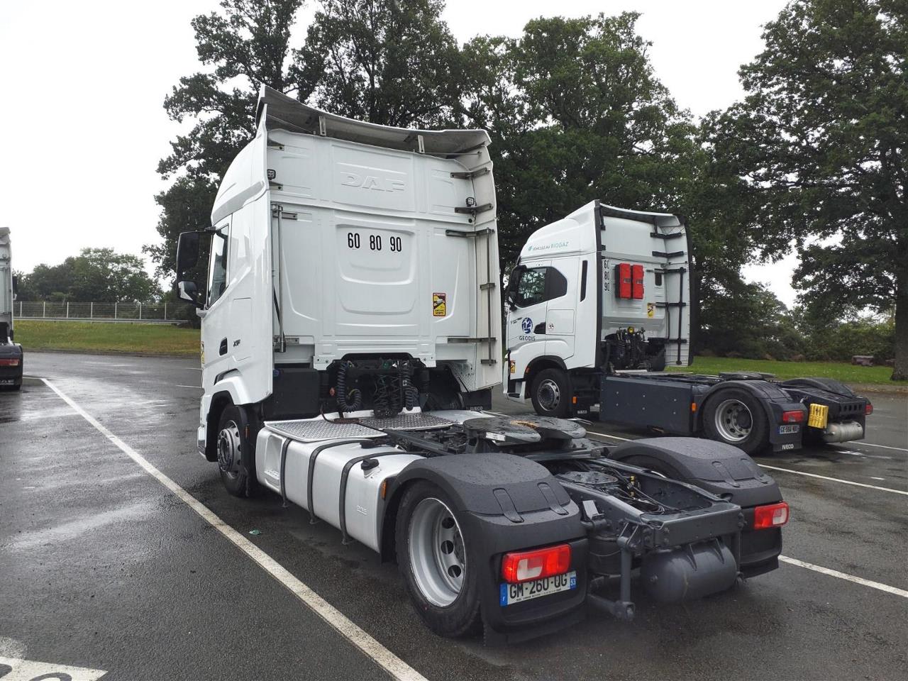 DAF XFn 480 FT 4X2 LOW DECK null