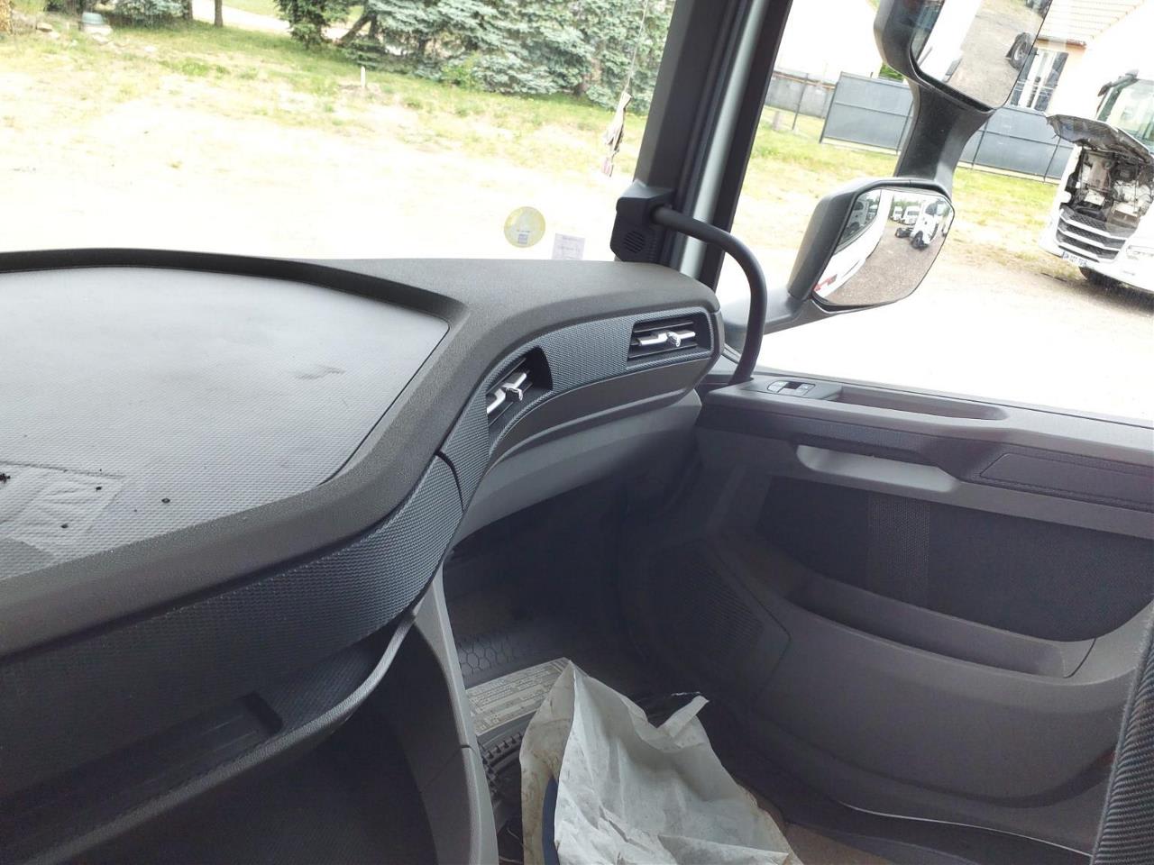 DAF XFn 480 FT 4X2 null