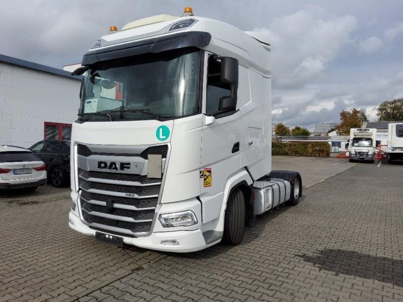 DAF XG 480 FT 4X2 LOW DECK null