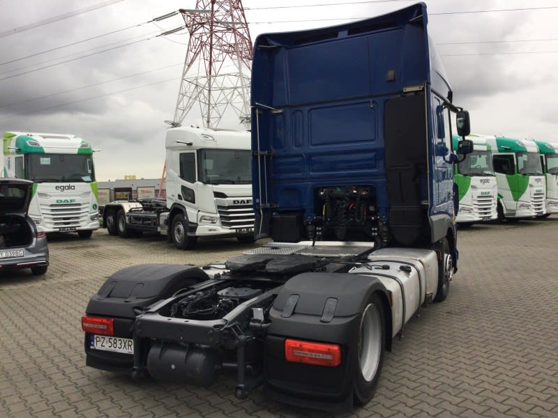 DAF XF 480 FT 4X2 LOW DECK null