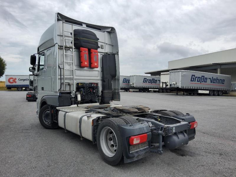 DAF XF 480 FT 4X2 LOW DECK null