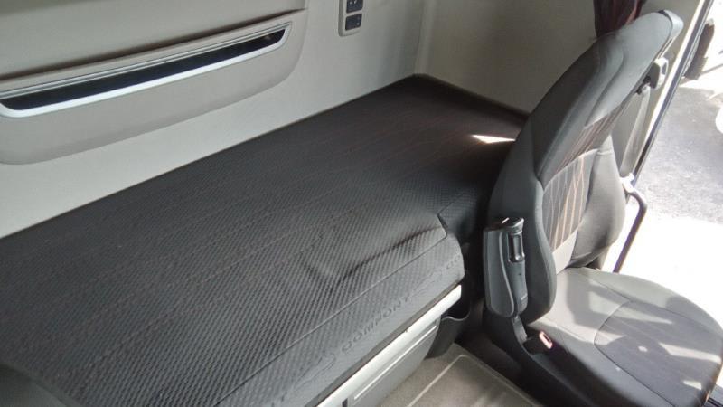 DAF XF 480 FT 4X2 LOW DECK null