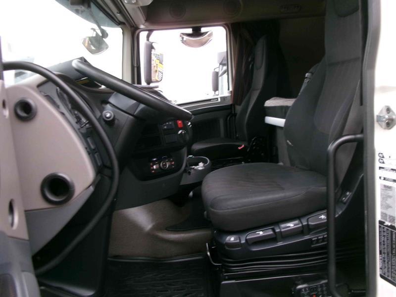 DAF XF 480 FT 4X2 LOW DECK null