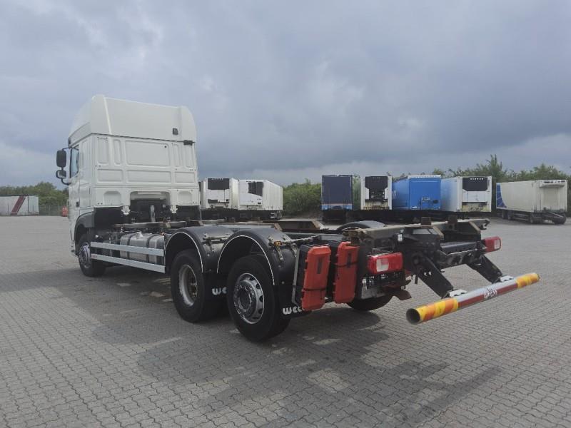 DAF XF 480 FAR 6X2 R null