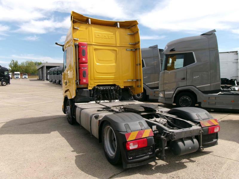 DAF XFn 480 FT 4X2 LOW DECK null